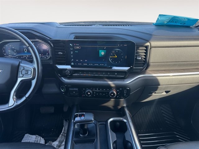 Used 2022 Chevrolet Silverado 1500 LTZ w/ LTZ Premium Package image 11