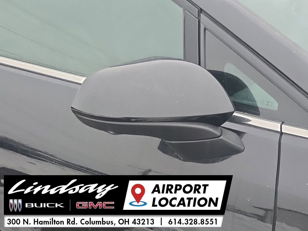 Used 2025 Chevrolet Equinox EV LT w/ Convenience Package image 14