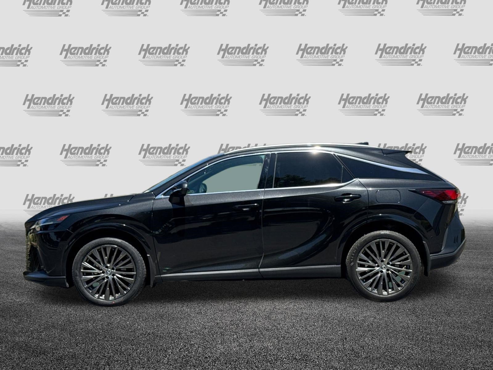 Used 2023 Lexus RX 350 FWD w/ Accessory Package image 8