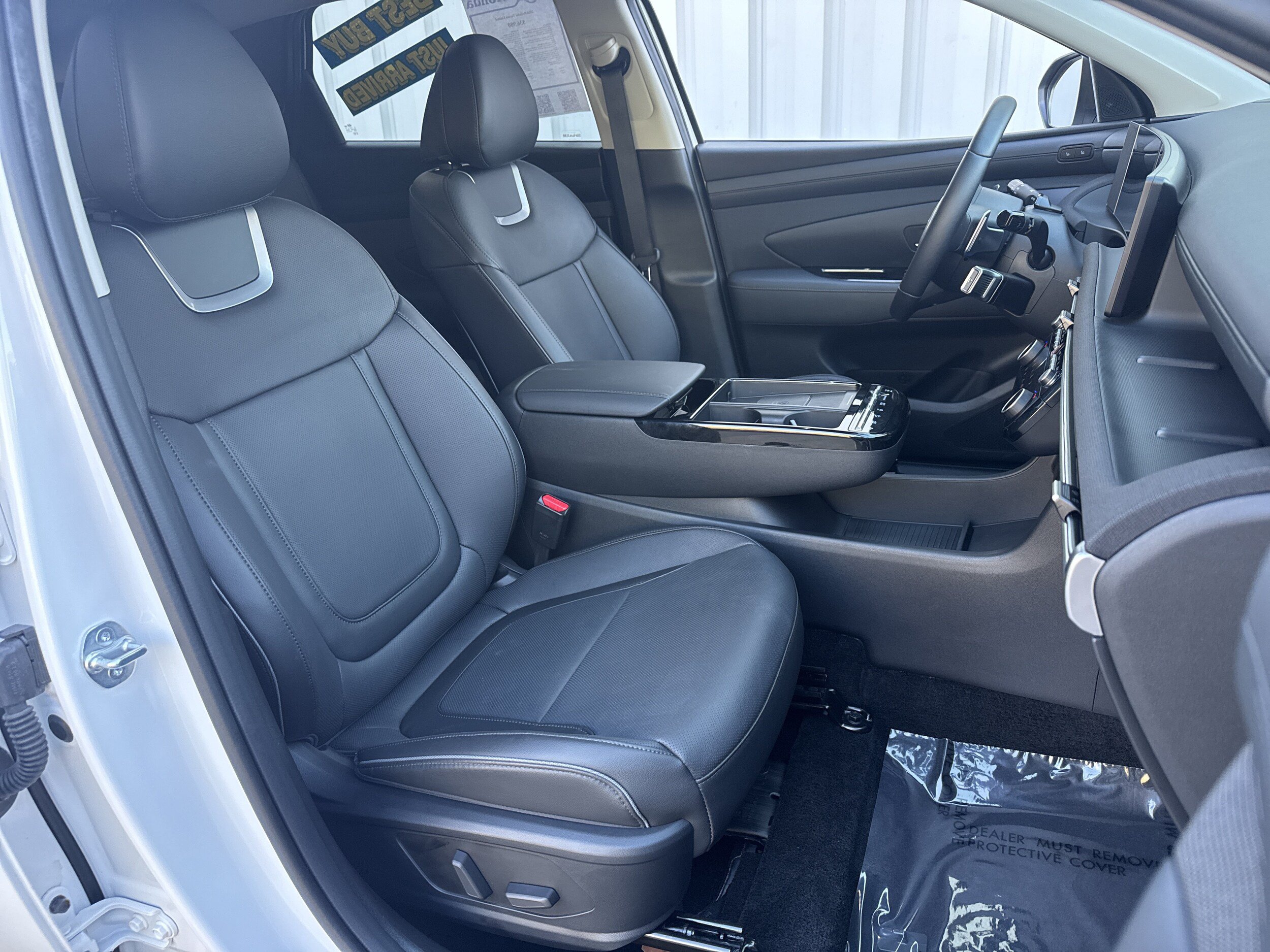 Used 2026 Hyundai Tucson Limited AWD/4WD image 16