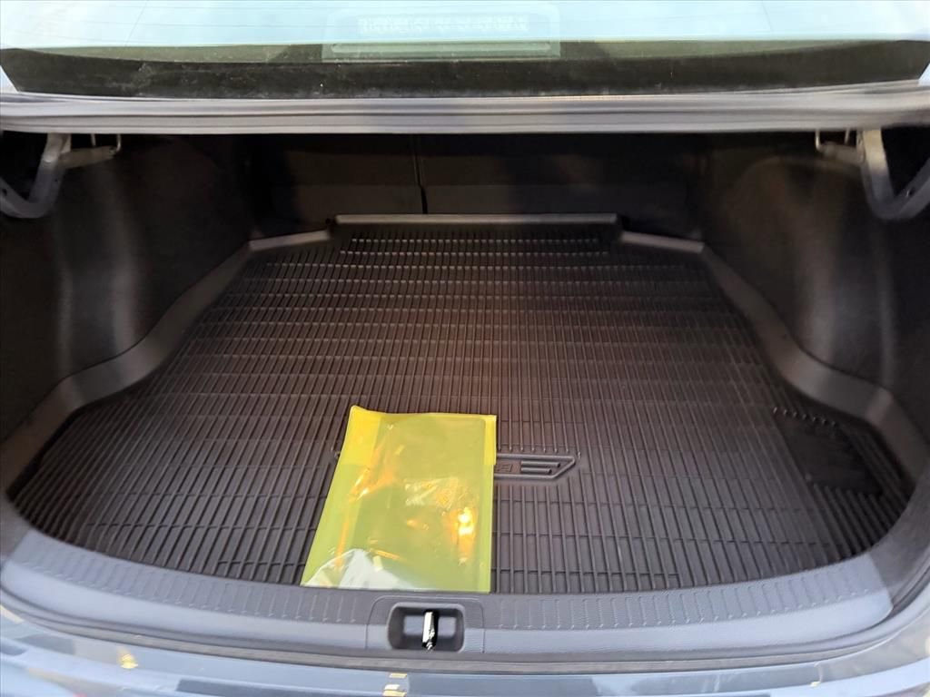 Used 2026 Toyota Corolla SE image 26