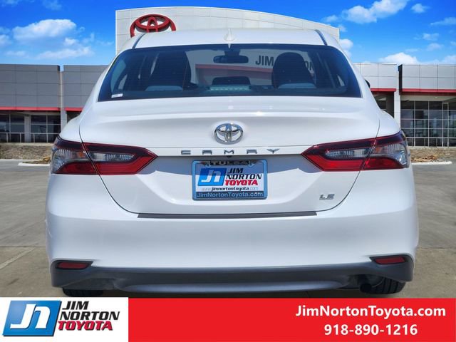 Used 2019 Toyota Camry LE FWD image 7
