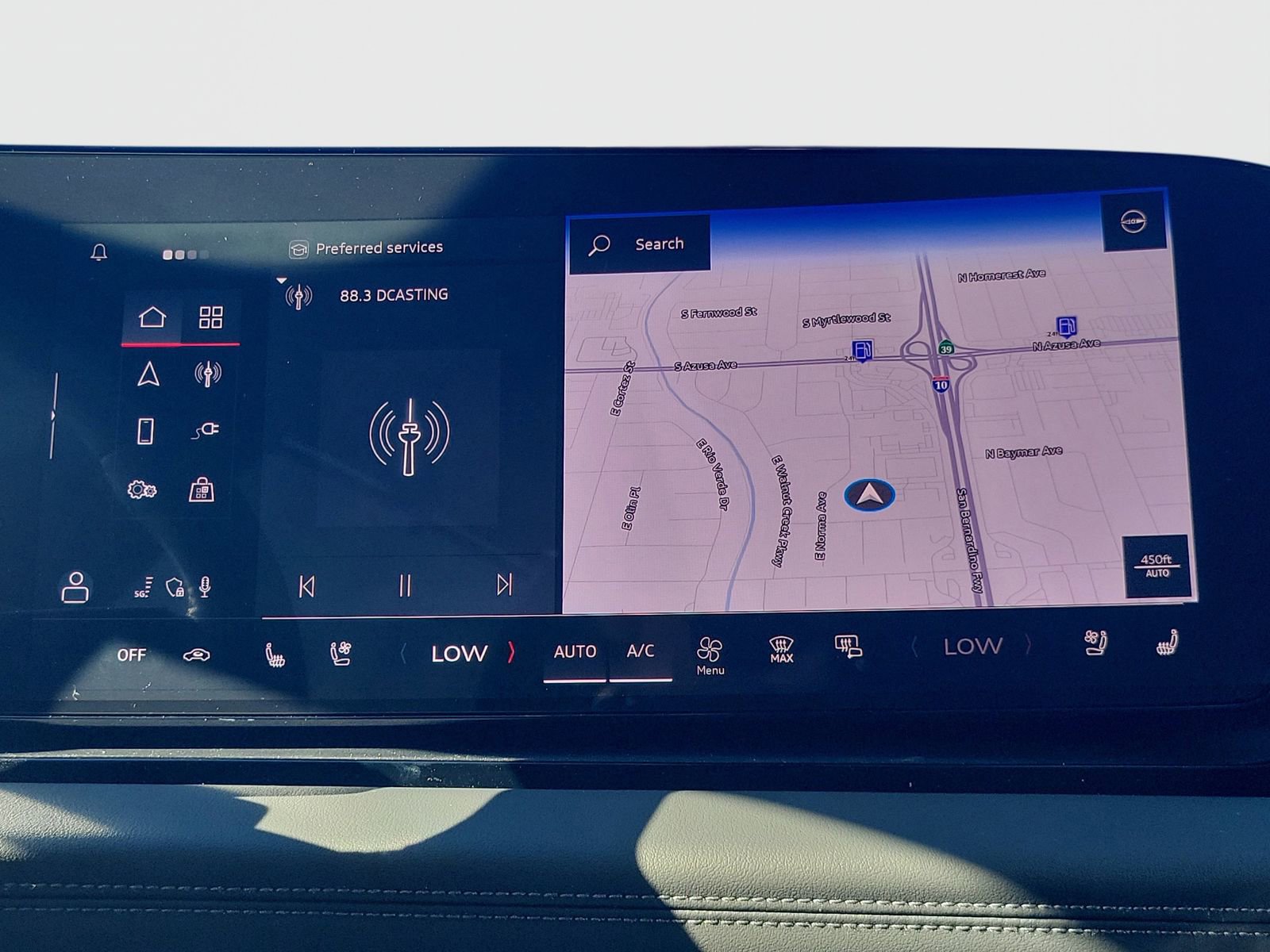 New 2025 Audi Q6 e-tron Premium Plus image 26