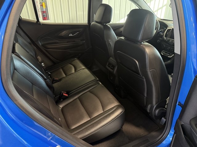 Used 2024 GMC Terrain SLT image 22