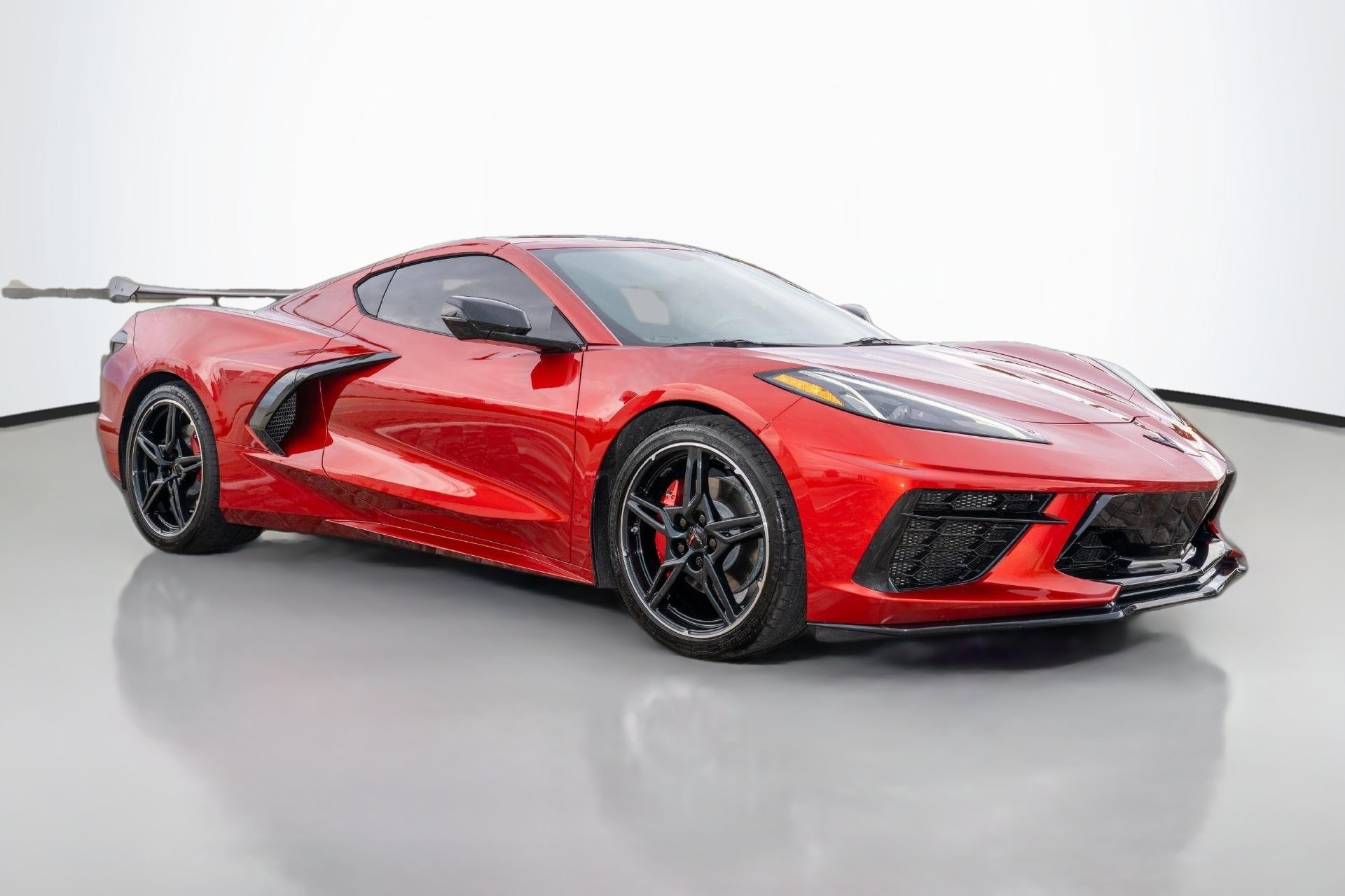 Used 2021 Chevrolet Corvette Stingray Coupe w/ Battery Protection Package RWD image 4