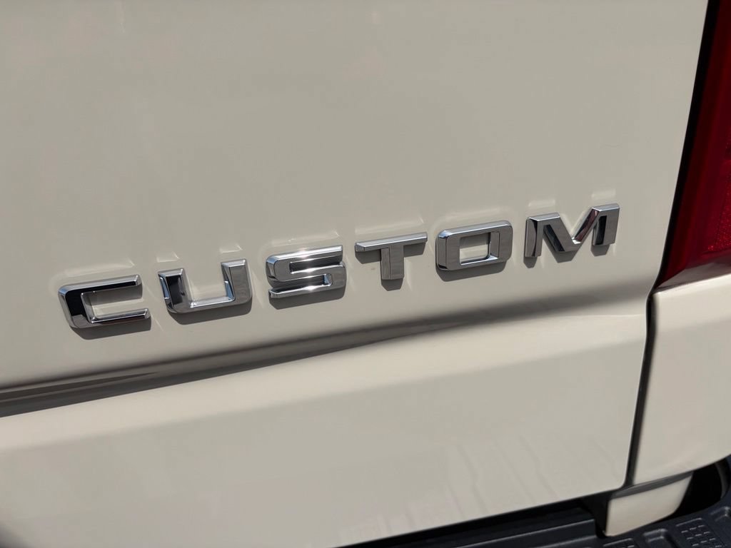 New 2026 Chevrolet Silverado 1500 Custom RWD image 10