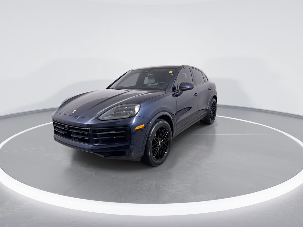 Used 2024 Porsche Cayenne Coupe AWD/4WD image 4