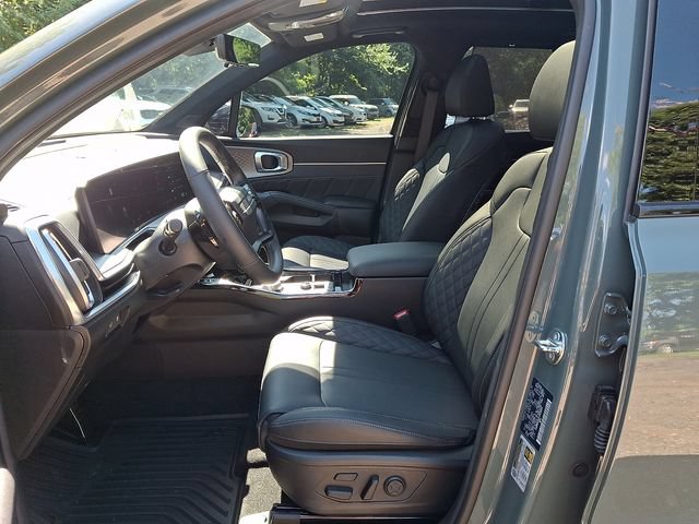 Certified 2026 Kia Sorento SX Prestige AWD/4WD image 12