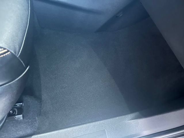 Used 2022 GMC Terrain AT4 w/ Infotainment Package II AWD/4WD image 16