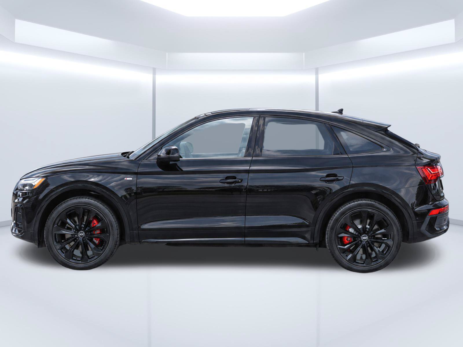 Certified 2023 Audi Q5 2.0T Prestige AWD/4WD image 6
