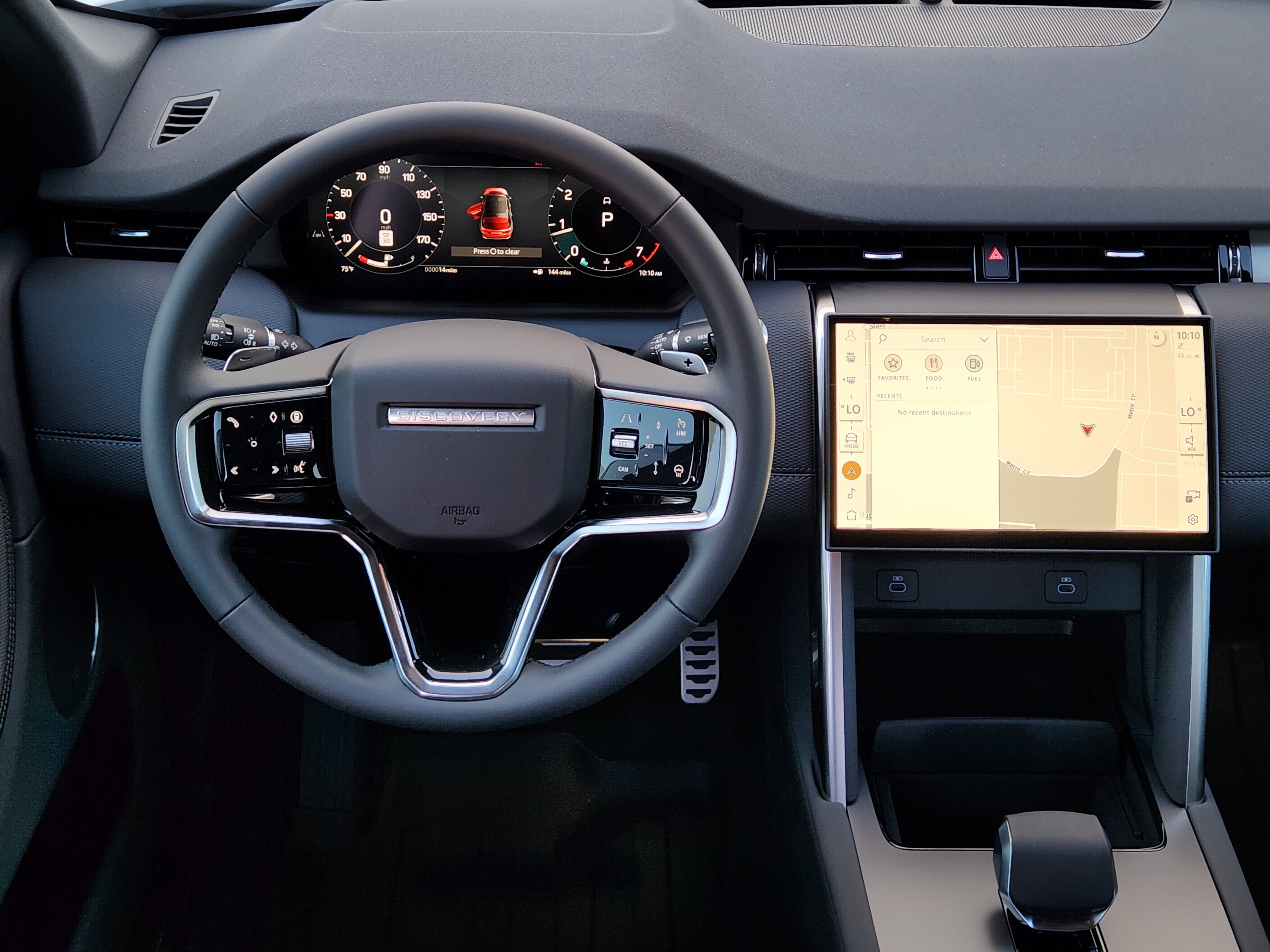 New 2025 Land Rover Discovery Sport Dynamic SE image 28