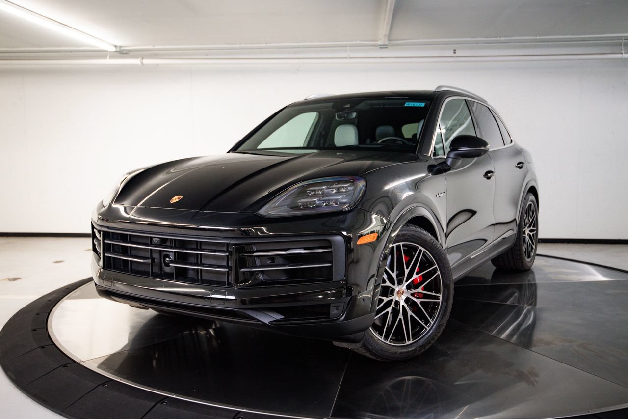 Certified 2026 Porsche Cayenne S AWD/4WD video 1