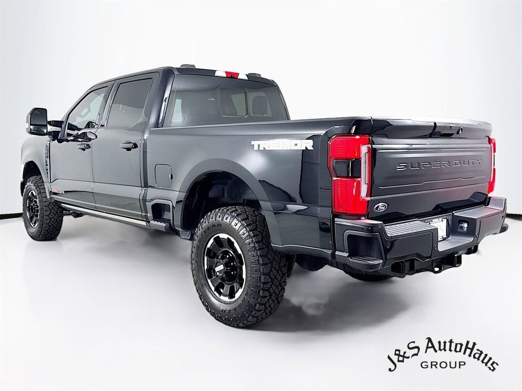 Used 2026 Ford F250 Platinum w/ Tremor Off-Road Package AWD/4WD image 5
