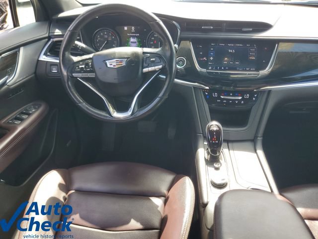 Certified 2023 Cadillac XT6 Premium Luxury w/ Technology Package FWD image 19
