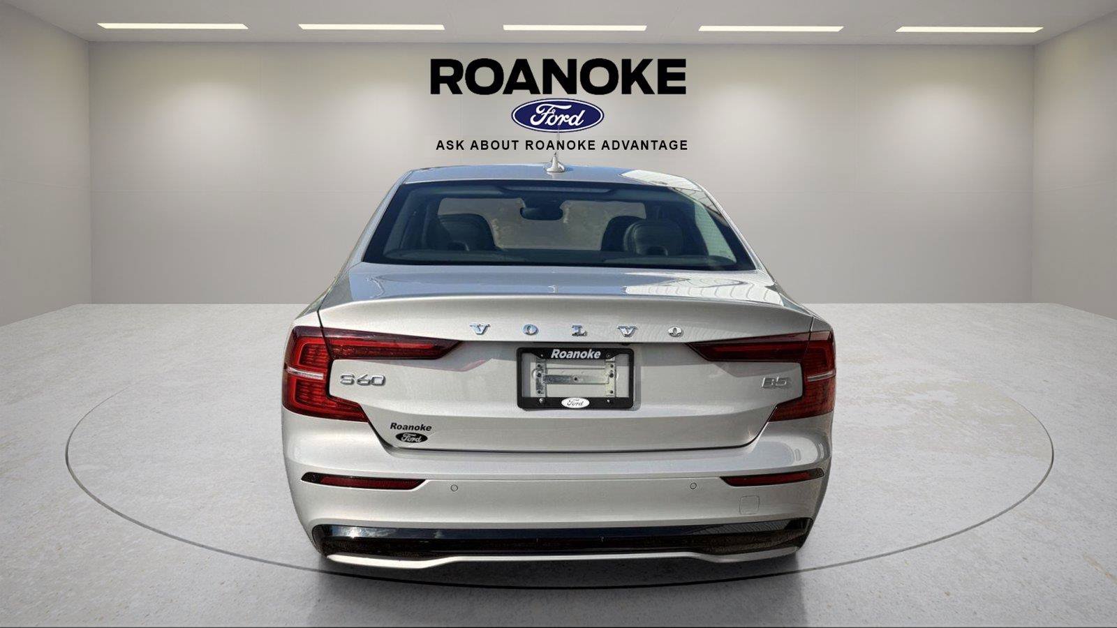 Used 2024 Volvo S60 B5 Core FWD image 17