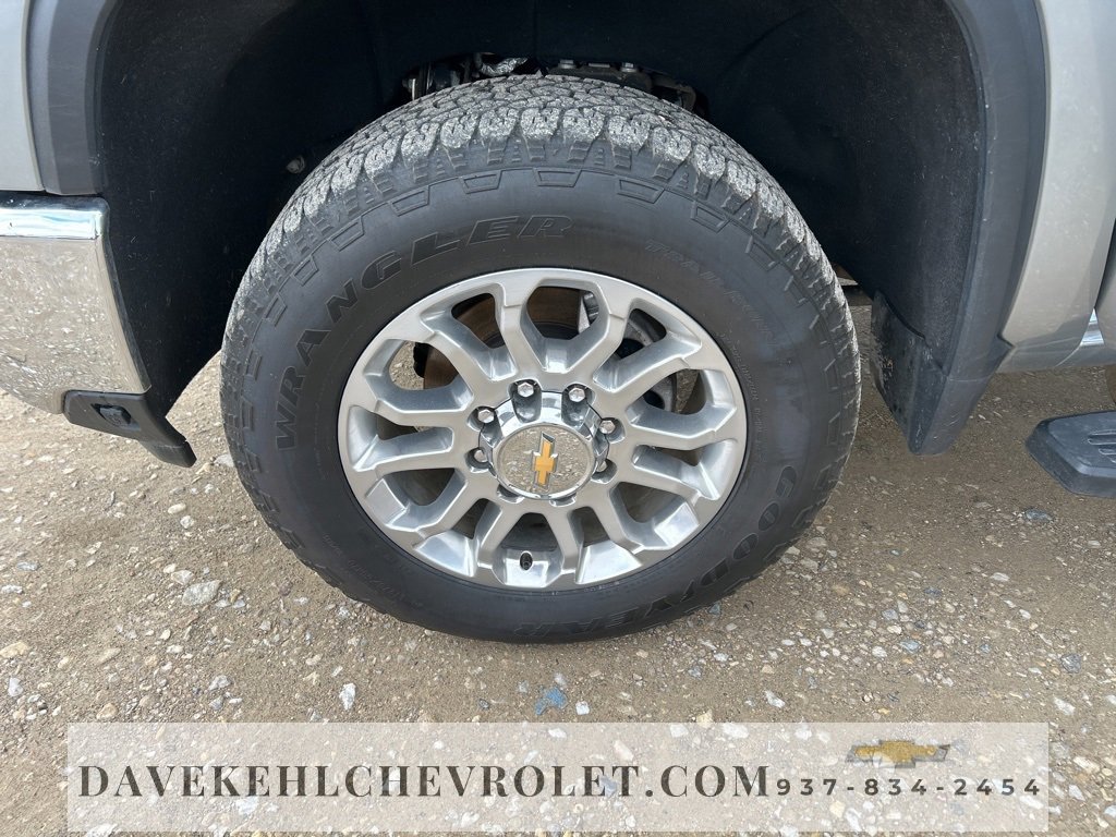 Used 2025 Chevrolet Silverado 3500 LTZ w/ LTZ Plus Package image 38