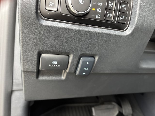 Used 2026 Ford F250 Lariat w/ FX4 Off-Road Package image 28
