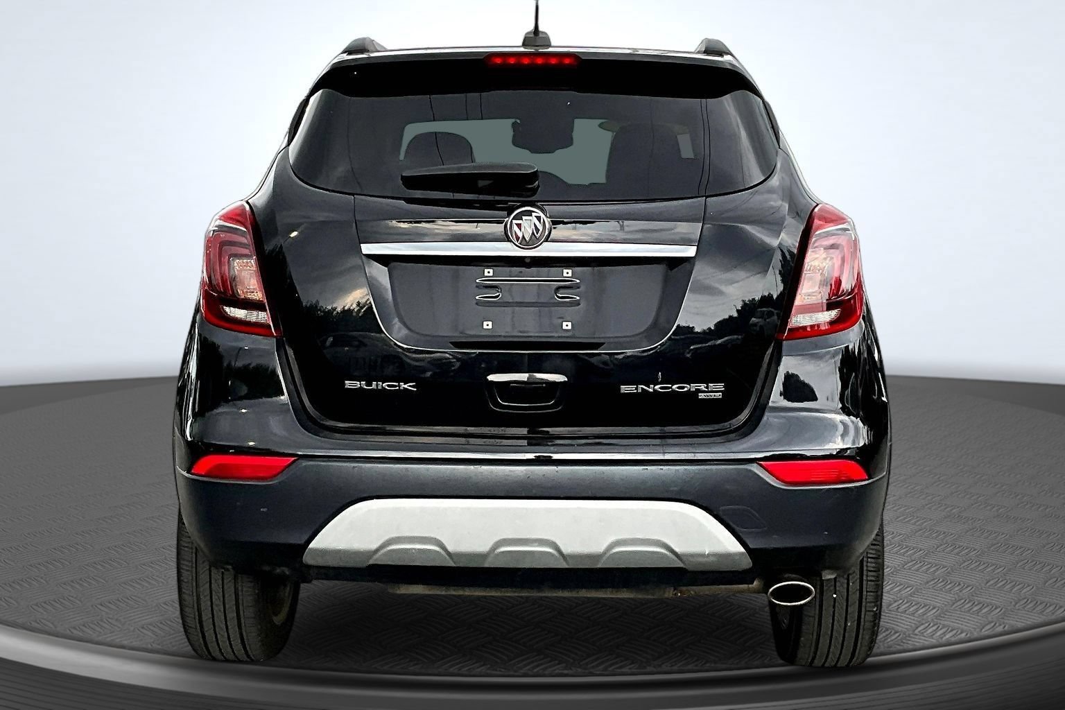 Used 2017 Buick Encore Preferred AWD/4WD image 4