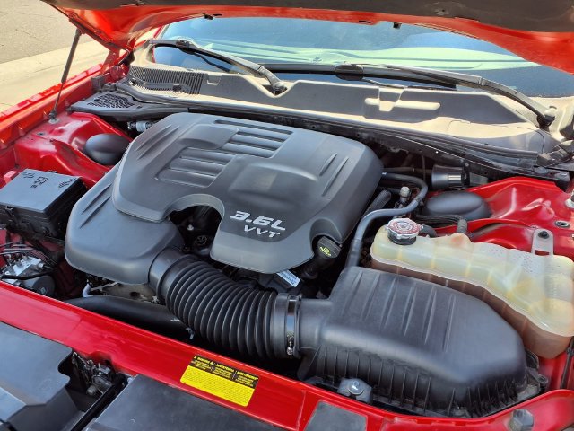 Used 2017 Dodge Challenger SXT Plus RWD image 29