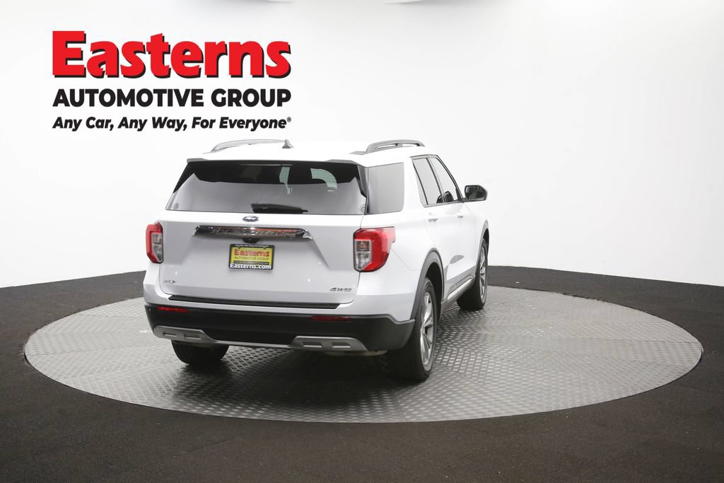 Used 2022 Ford Explorer XLT w/ Equipment Group 202A AWD/4WD image 42