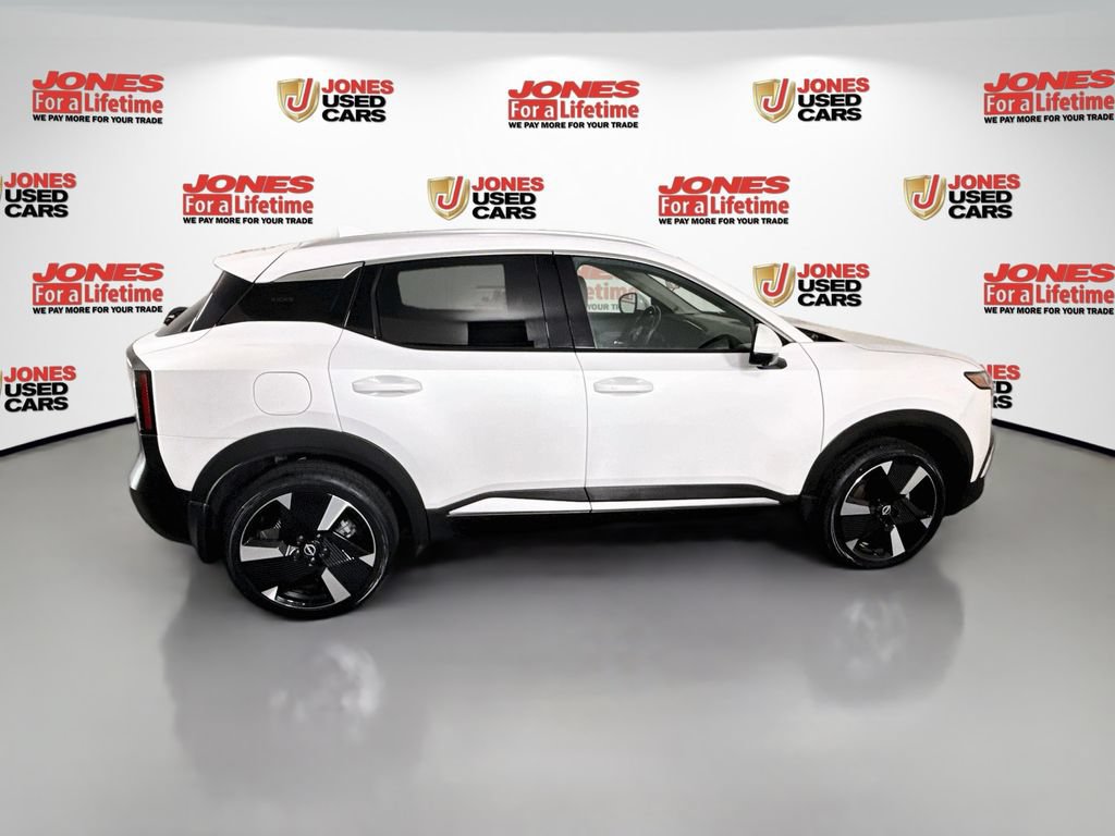 Used 2025 Nissan Kicks SR AWD/4WD image 16