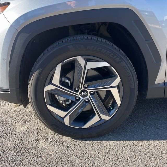 Used 2024 Hyundai Tucson Limited image 14