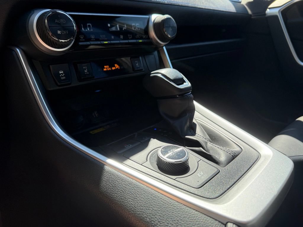 Certified 2023 Toyota RAV4 XSE AWD/4WD image 29