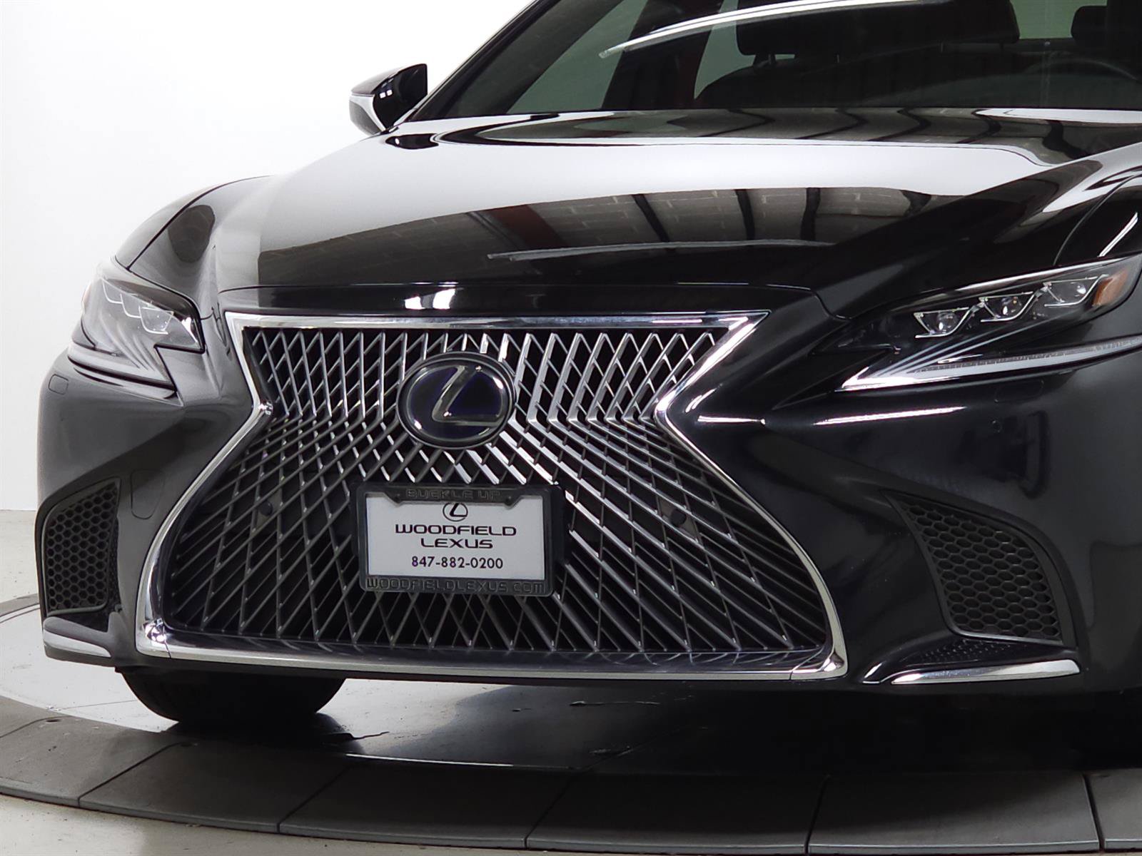 Used 2019 Lexus LS 500h AWD w/ Accessory Package (Z1) video 3
