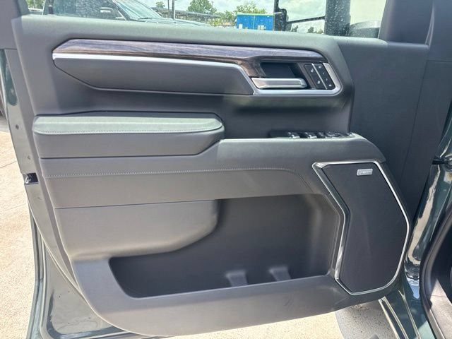 New 2026 Chevrolet Silverado 3500 LTZ w/ LTZ Convenience Package AWD/4WD image 18