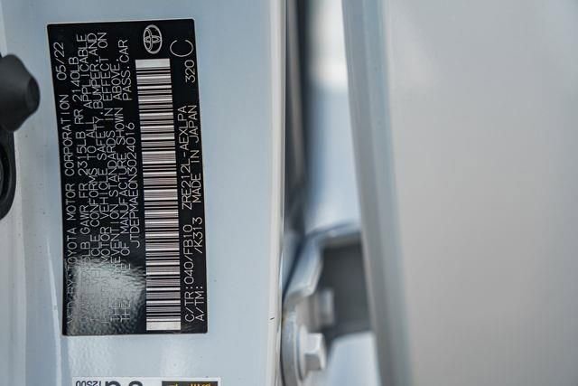 Used 2022 Toyota Corolla LE image 28