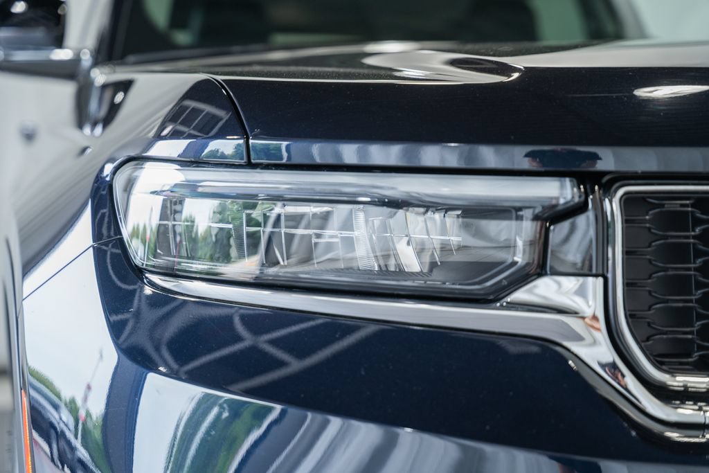 Certified 2023 Jeep Grand Cherokee Limited AWD/4WD image 15