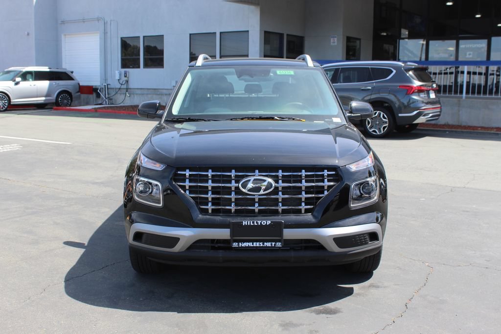 New 2026 Hyundai Venue SEL FWD image 4