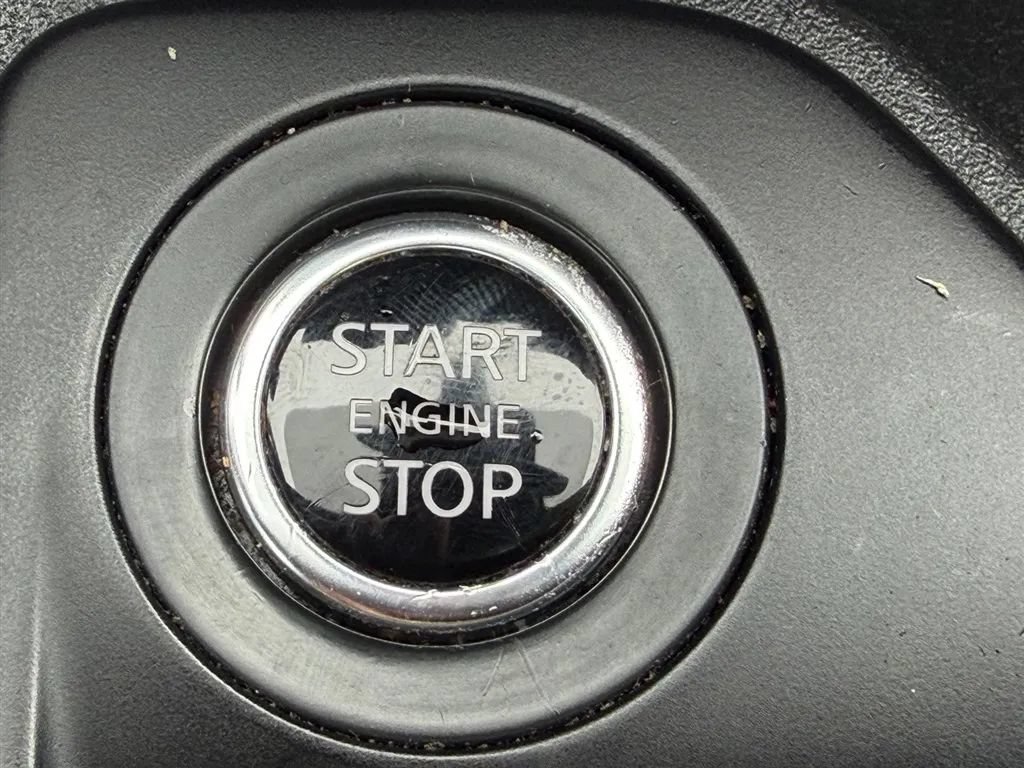 Used 2023 Nissan Sentra S FWD image 19