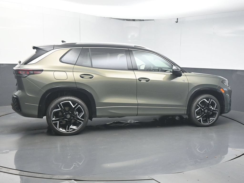 New 2026 Volkswagen Tiguan SEL R-Line AWD/4WD image 8