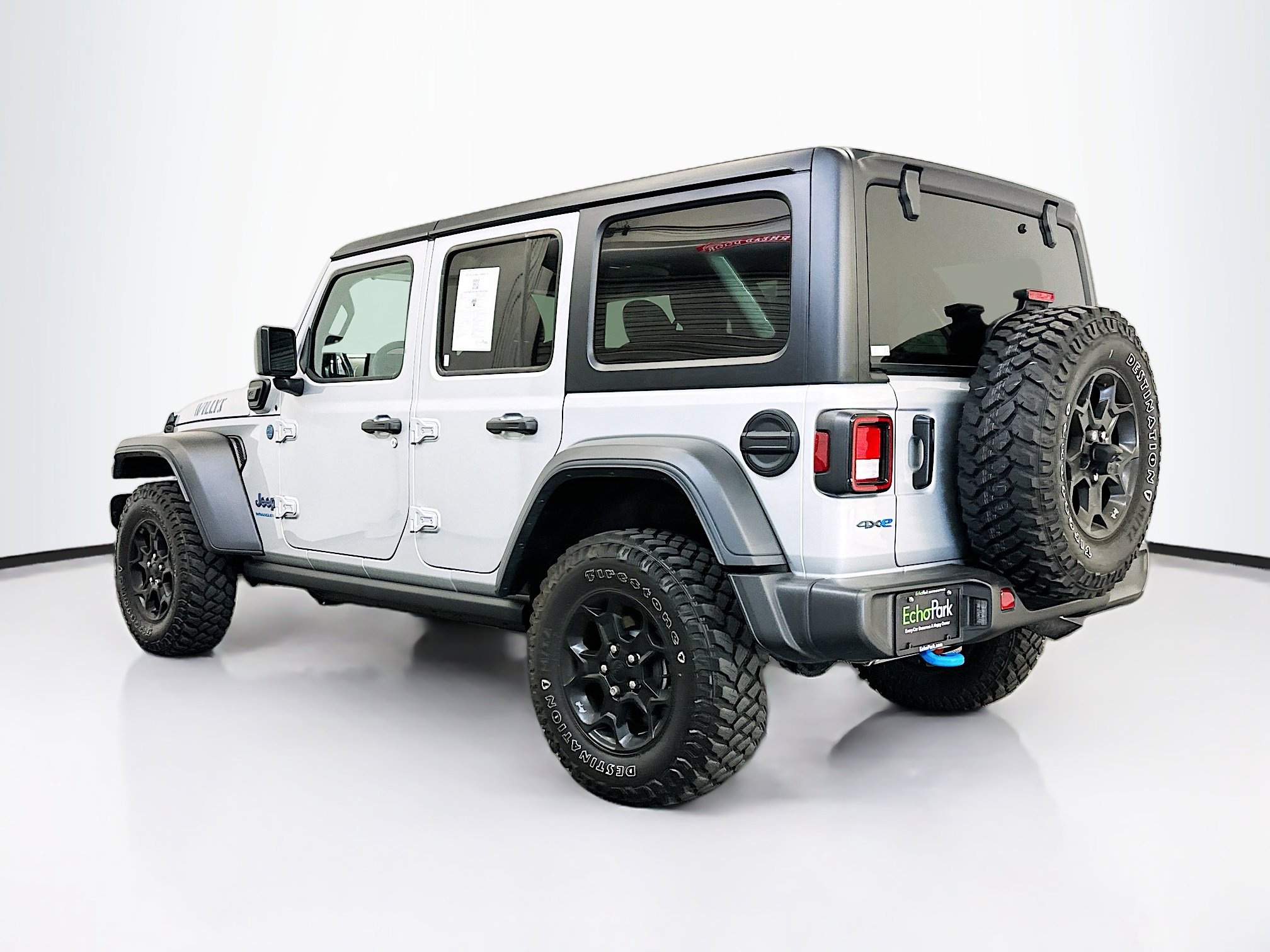 Used 2023 Jeep Wrangler Unlimited w/ Cold Weather Group image 5