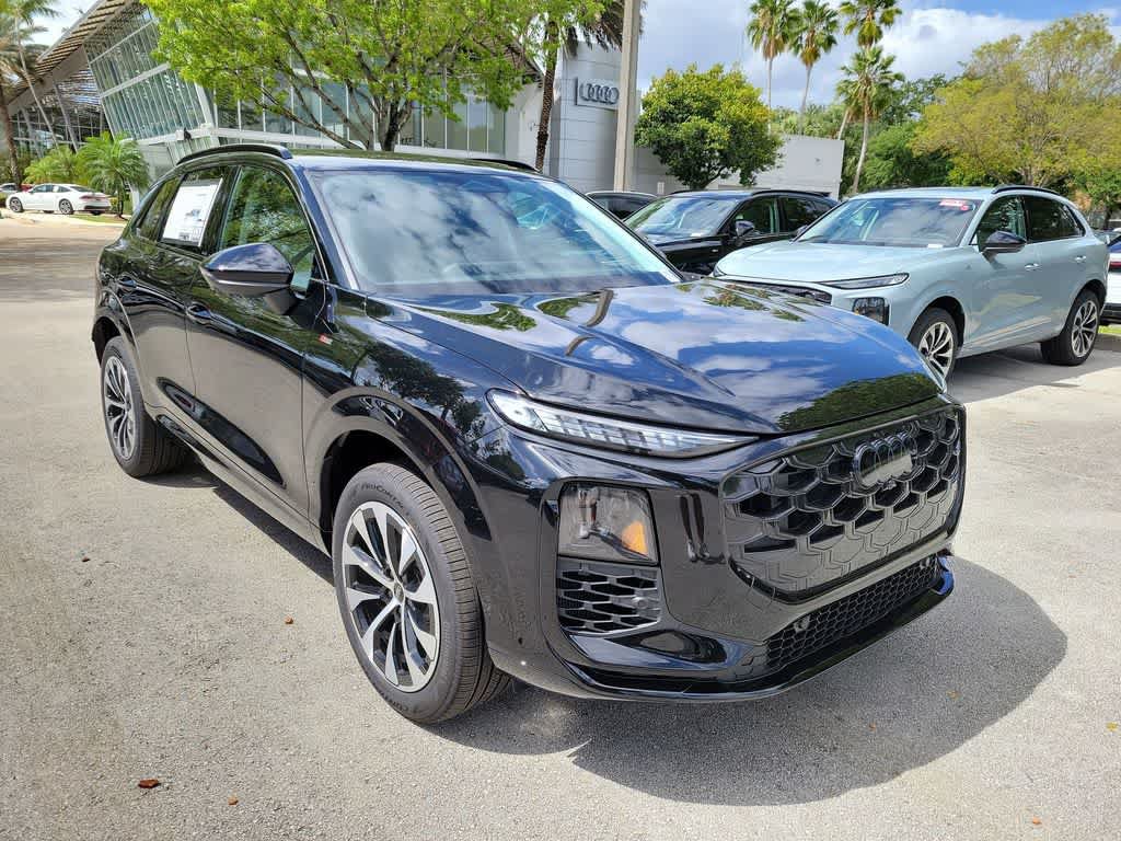 New 2026 Audi Q3 quattro 2.0T AWD/4WD image 2