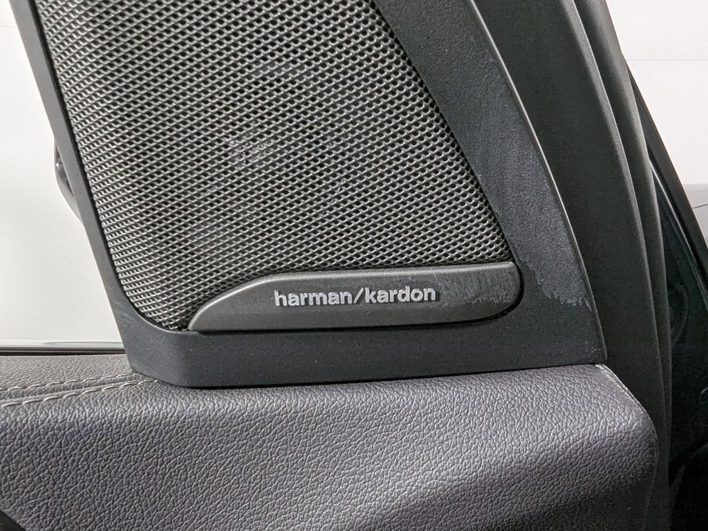 Used 2020 BMW X7 xDrive40i w/ Premium Package image 15