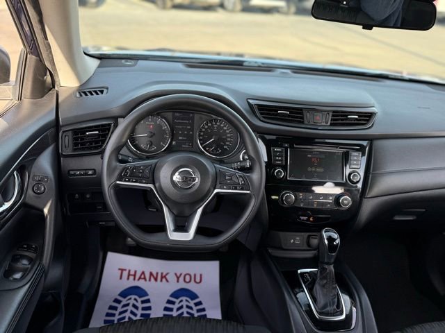 Used 2019 Nissan Rogue S image 6