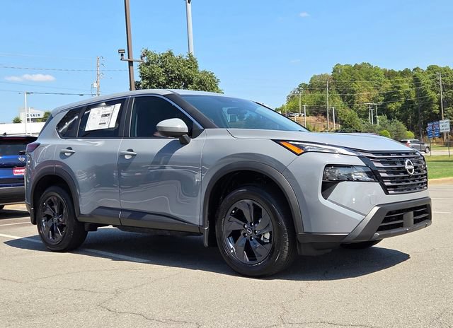 New 2026 Nissan Rogue SV FWD image 4