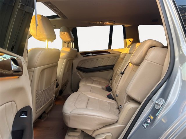 Used 2015 Mercedes-Benz GL 320 BlueTEC 4MATIC image 13