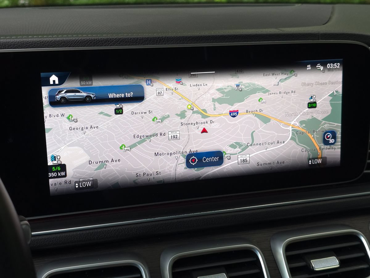 Used 2024 Mercedes-Benz GLE 450e 4MATIC image 32