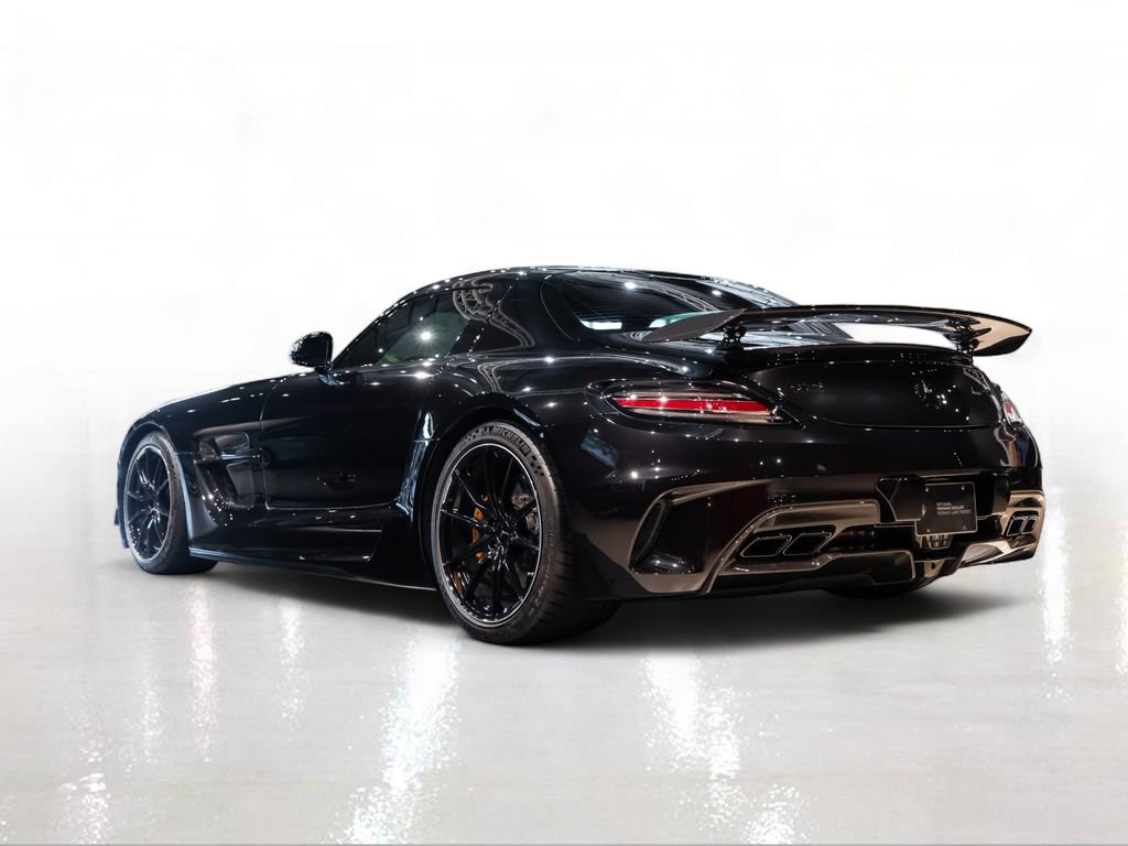Used 2014 Mercedes-Benz SLS AMG Black Series image 2