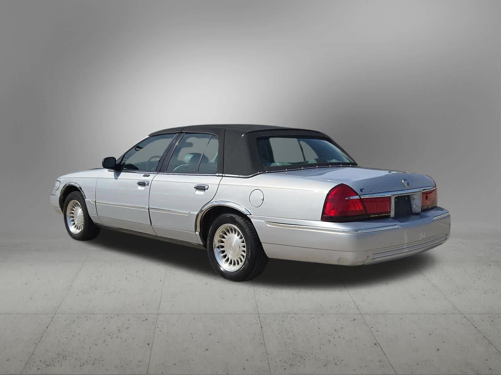 Used 2000 Mercury Grand Marquis LS RWD image 4