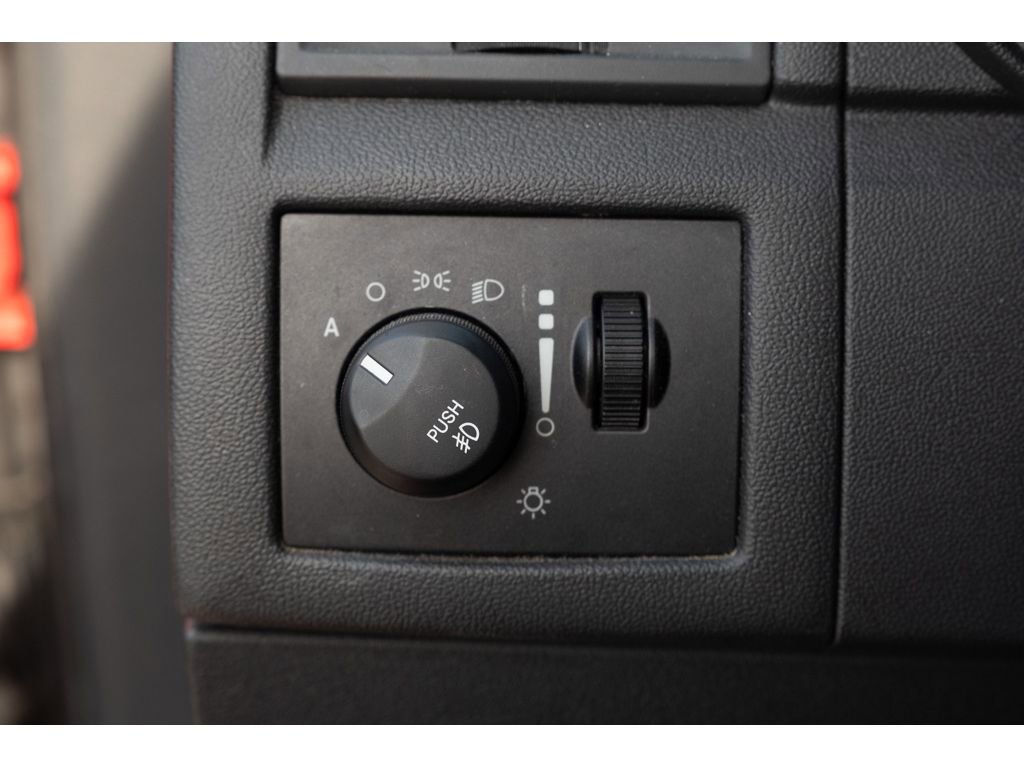 Used 2010 Dodge Charger R/T image 30