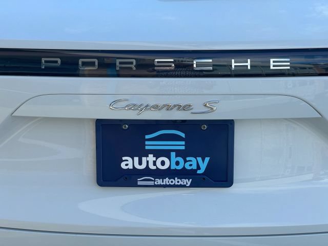 Used 2020 Porsche Cayenne S AWD/4WD image 18
