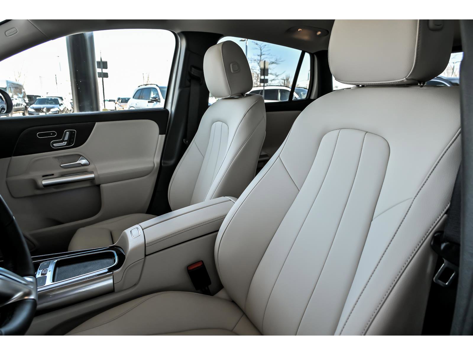 New 2026 Mercedes-Benz GLA 250 4MATIC image 7