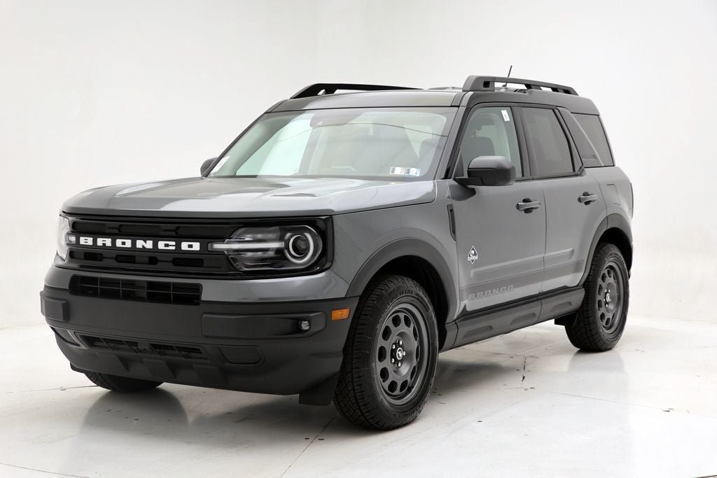 Used 2024 Ford Bronco Sport Outer Banks AWD/4WD image 2
