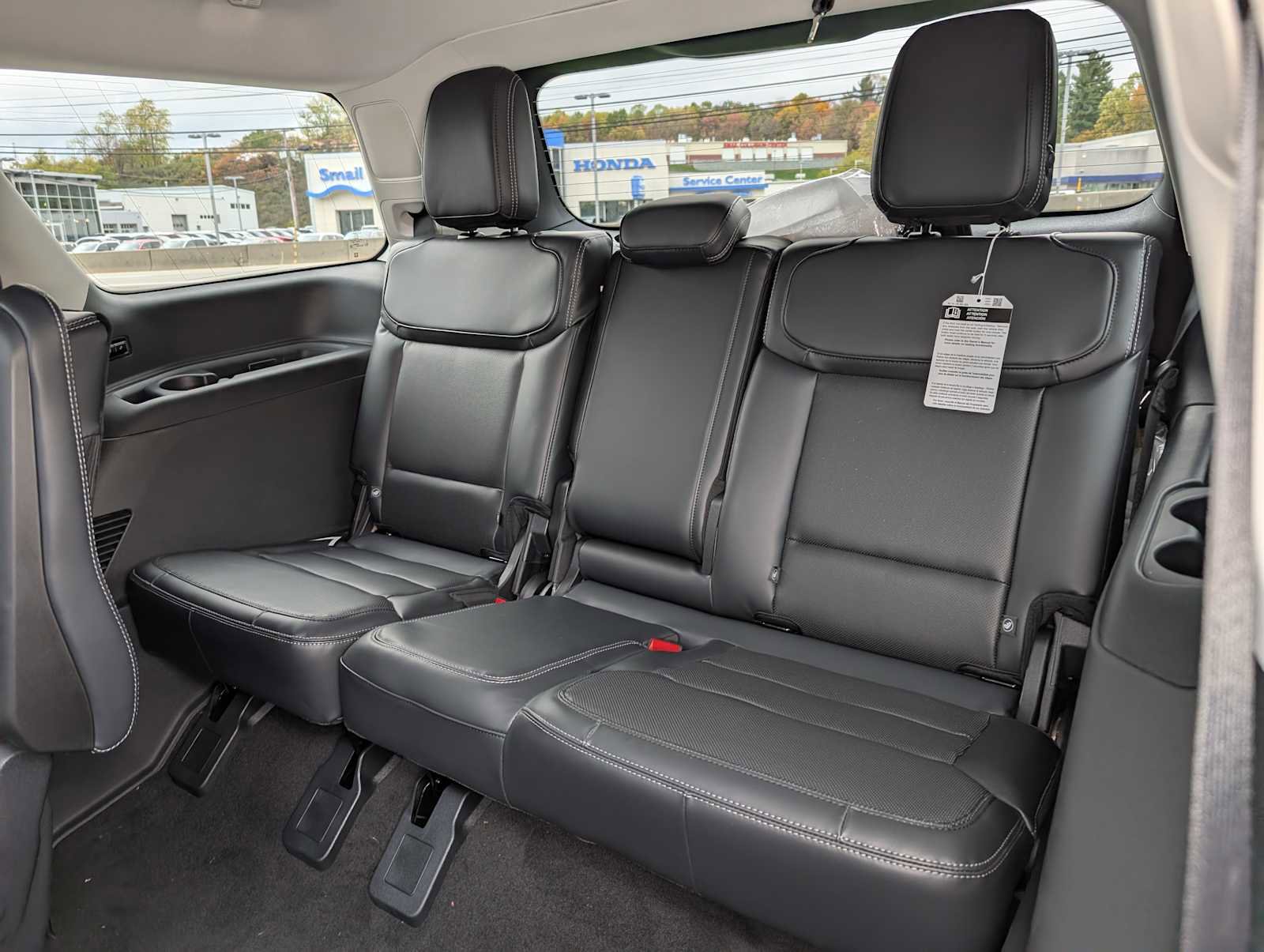 New 2025 Ford Expedition Platinum w/ Driver's Package image 17