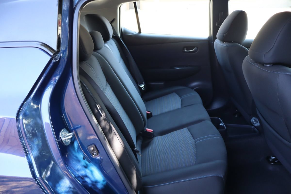 Used 2025 Nissan Leaf S FWD image 21