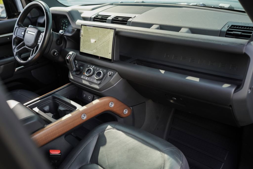 Used 2022 Land Rover Defender 110 X image 22